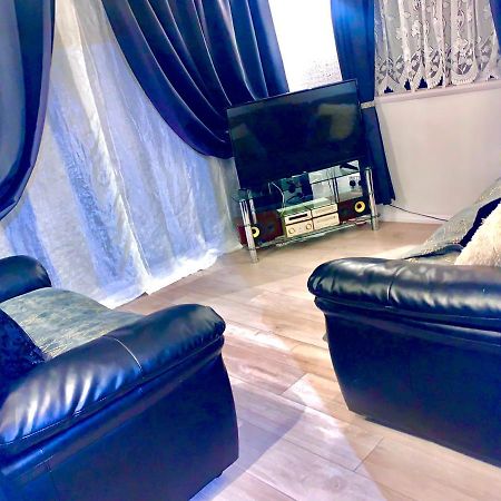 Leysdown-On-Sea Saddlebrook Holiday Park 3 Bedroom Brick Built Chalet Bungalow ภายนอก รูปภาพ